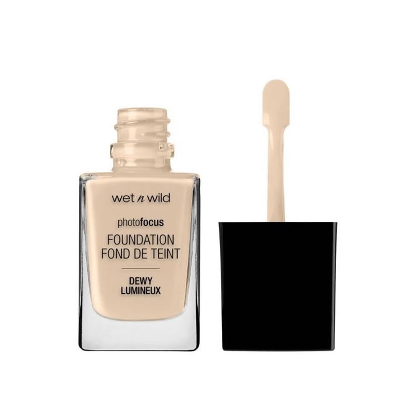 Wet N Wild Photo Focus Foundation Dewy Nude Ivory 28Ml