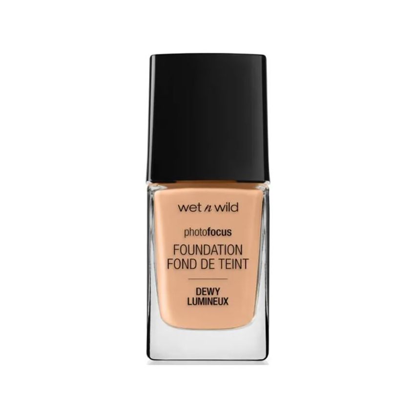 Wet N Wild Photo Focus Foundation Dewy Classic Beige 28Ml