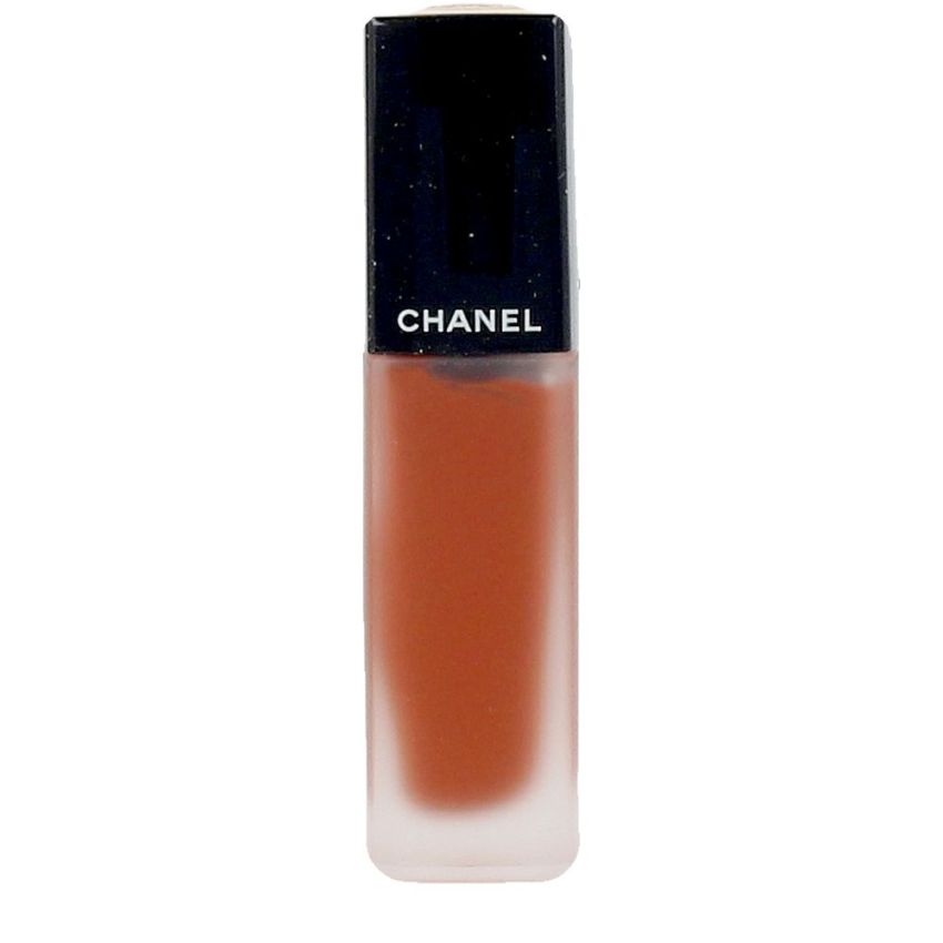 Velours Liquide Rouge Allure - 212-Stupéfiant