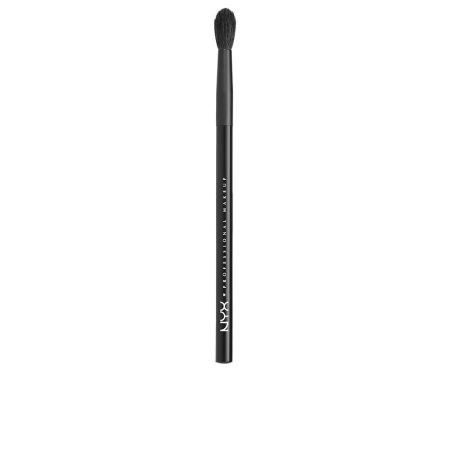 Nyx Pro Crease Brush Prob17 1 U