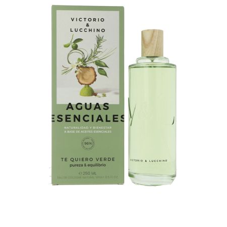 Victorio and Lucchino Victorio and Lucchino Victorio and Lucchino Victorio and Lucchino Aguas Esenciales V y L Te Quiero Verde Edt Spray 250ml